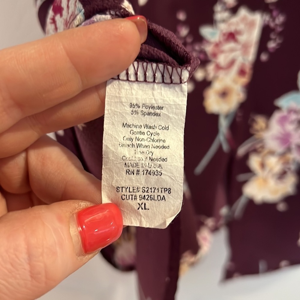 ReneeC women’s top - Picture 5 of 5